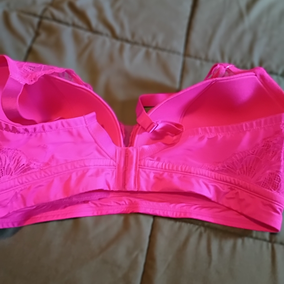 Auden Vibrant Pink Lace Bra - Picture 2 of 3